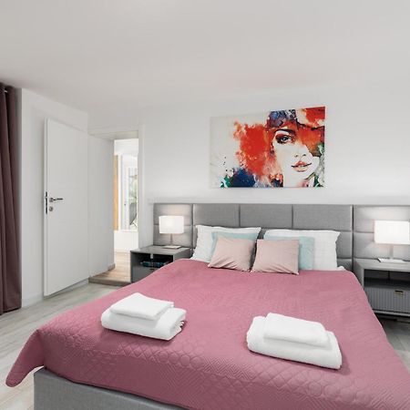 Apartman Grey สลูน ภายนอก รูปภาพ