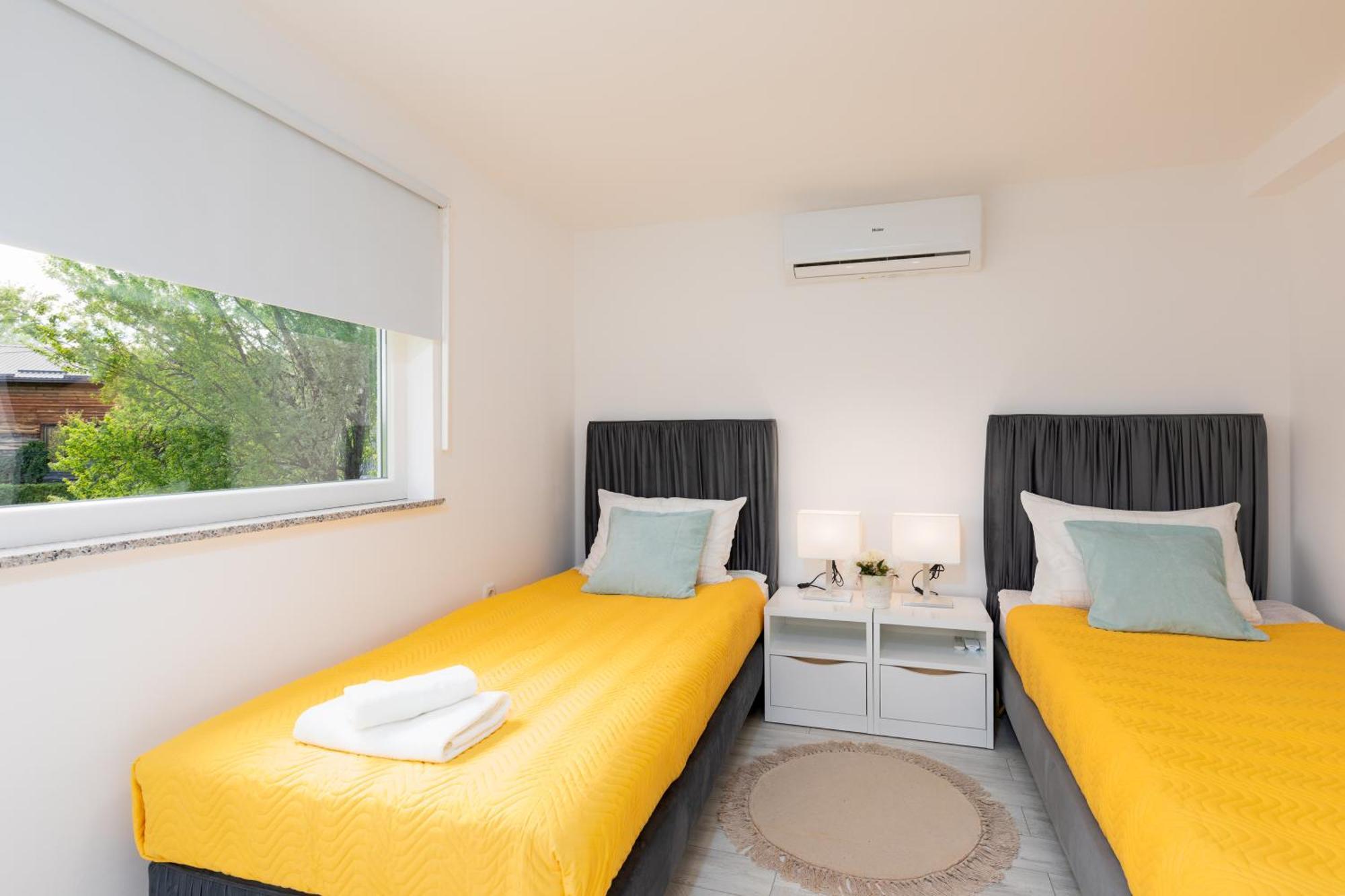 Apartman Grey สลูน ภายนอก รูปภาพ