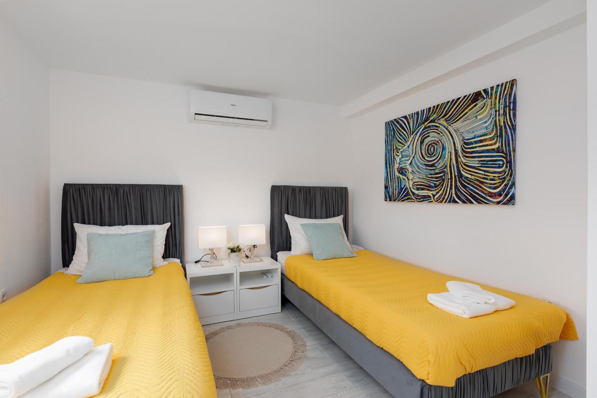 Apartman Grey สลูน ภายนอก รูปภาพ