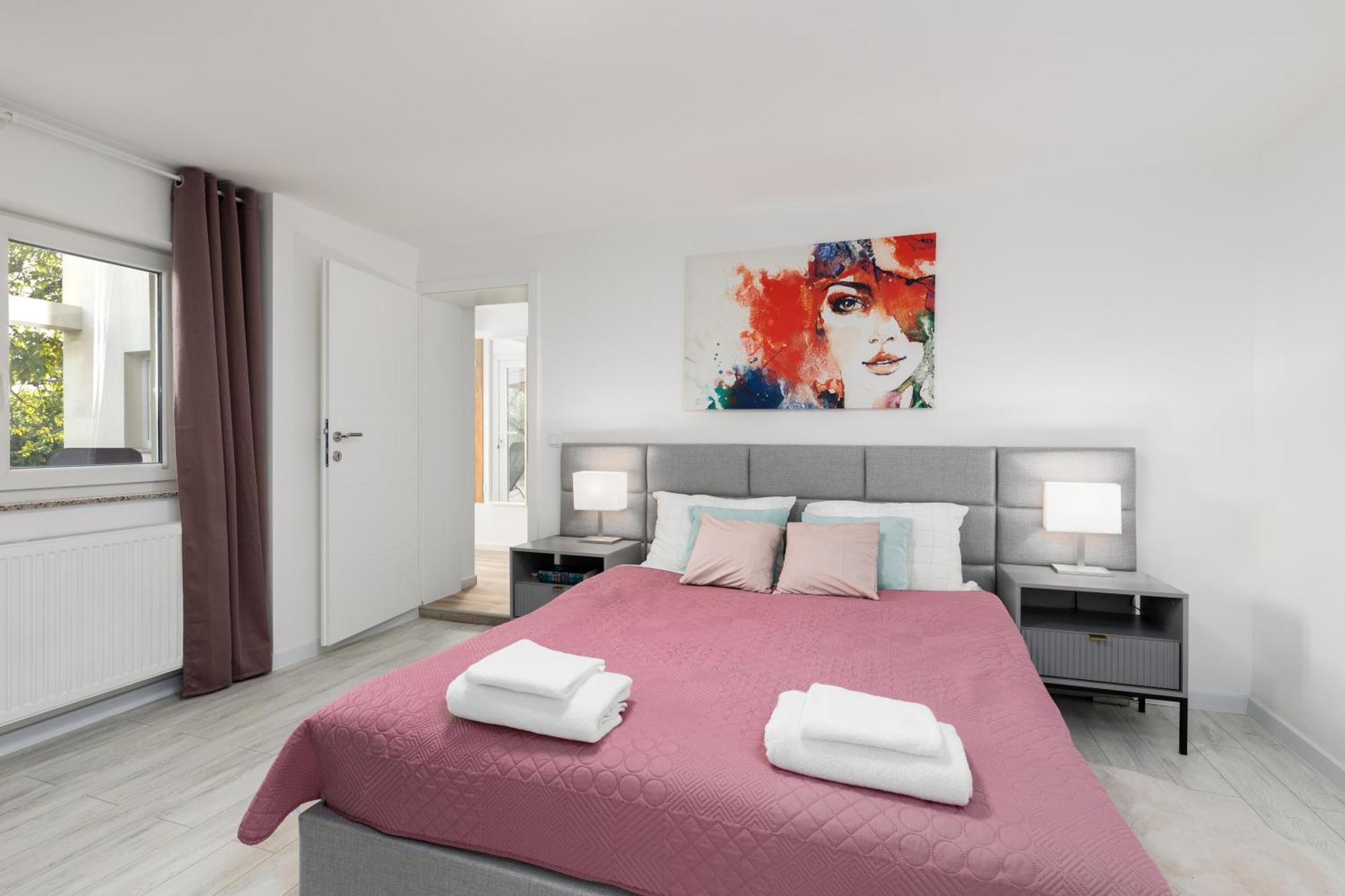 Apartman Grey สลูน ภายนอก รูปภาพ