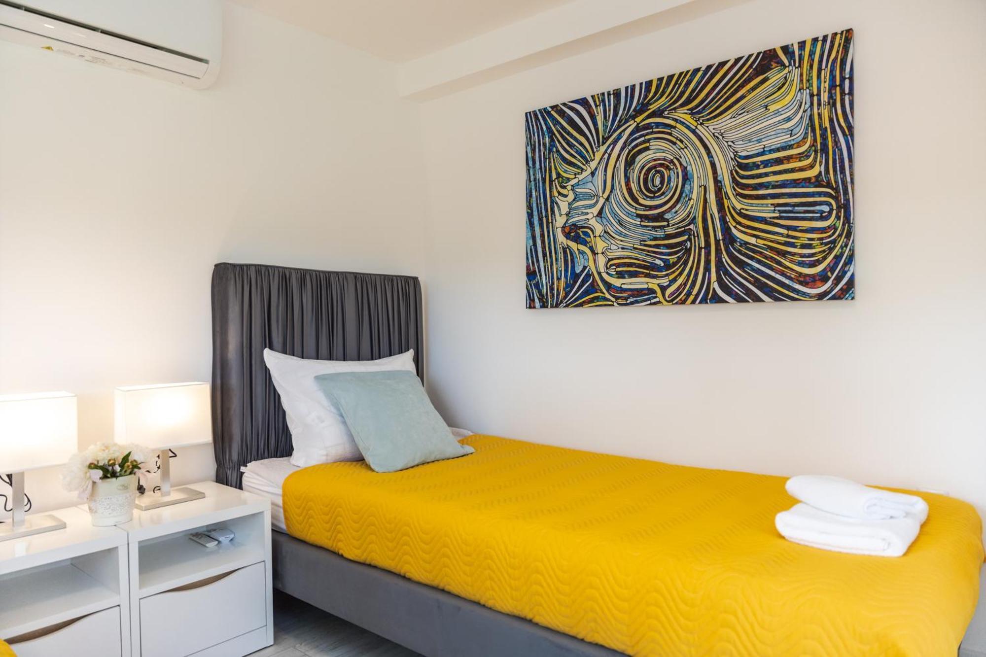 Apartman Grey สลูน ภายนอก รูปภาพ
